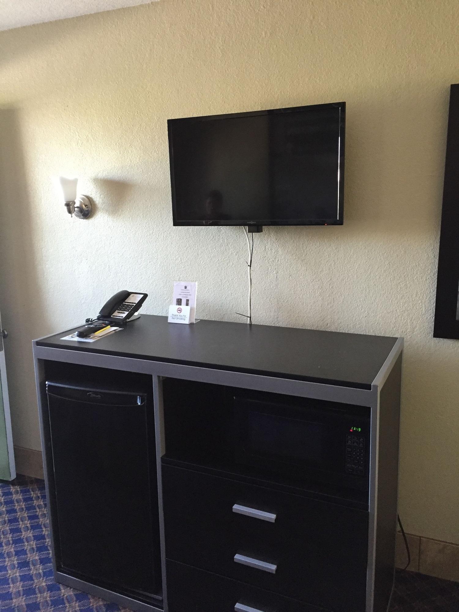 Super 8 By Wyndham Arlington Near At&T Stadium Exterior foto